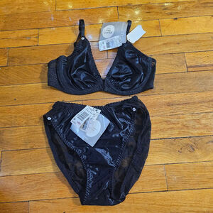 Christian Dior Black Intimates Bra and Panty Set 34B Small